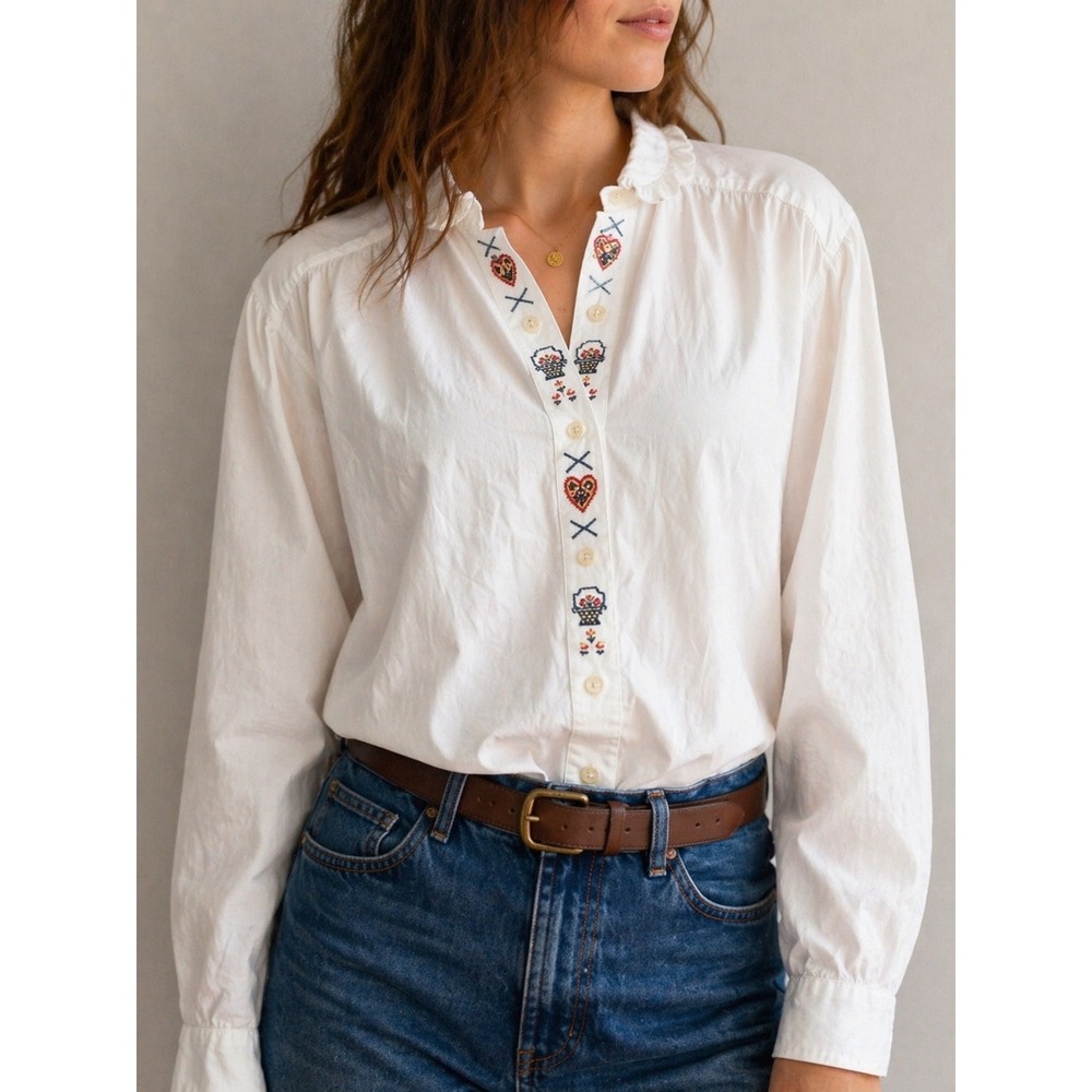 Eddie Bauer White Embroidered Ruffle Collar Blouse Large Cottagecore Vintage